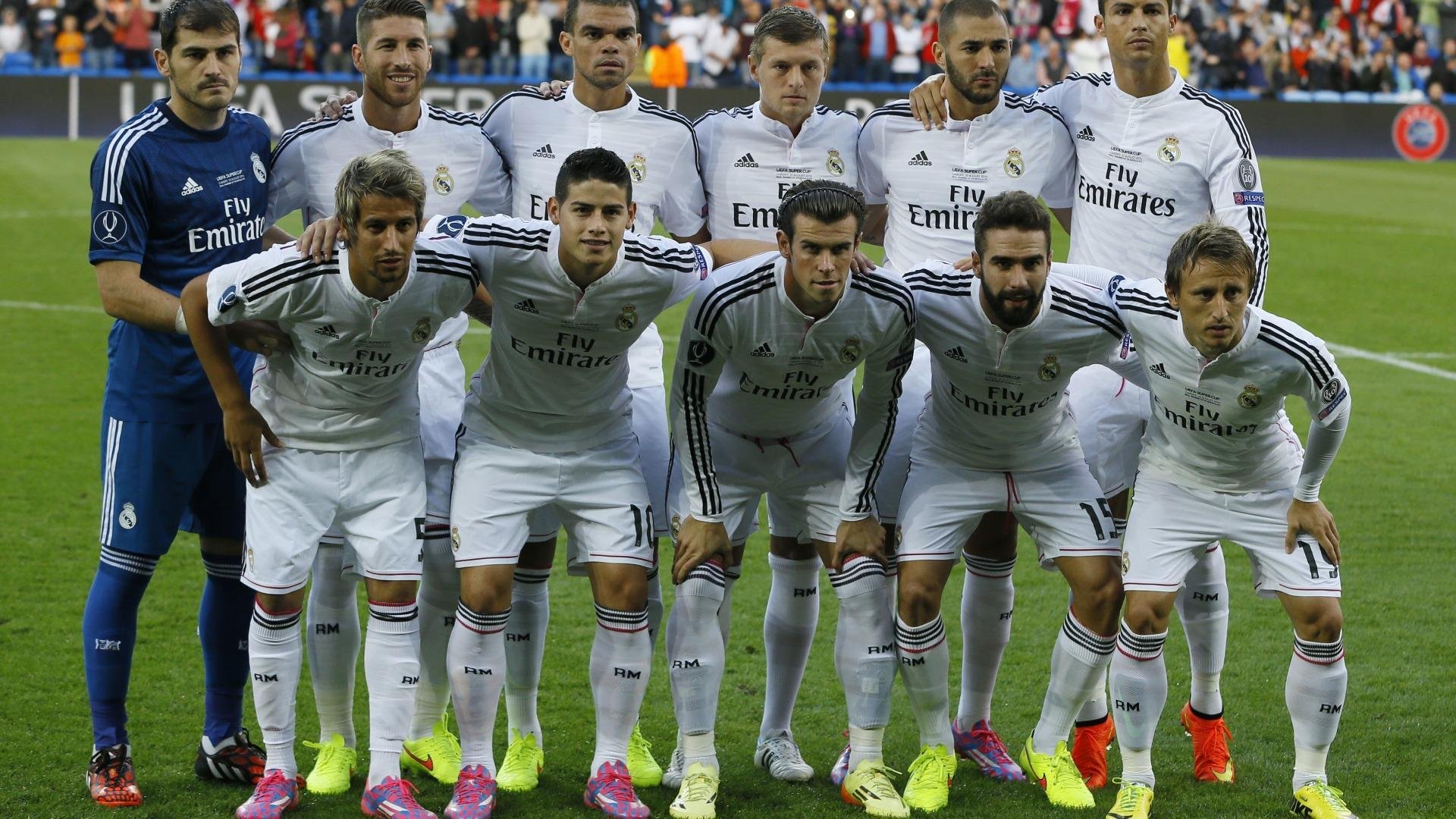 本泽马点燃赛场，澳大利亚打穿埃及，当足球成为文明对话的战场